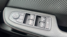 Renault Clio 1.6 E-TECH Hybrid 140 RS Line 5dr Auto Hybrid Hatchback